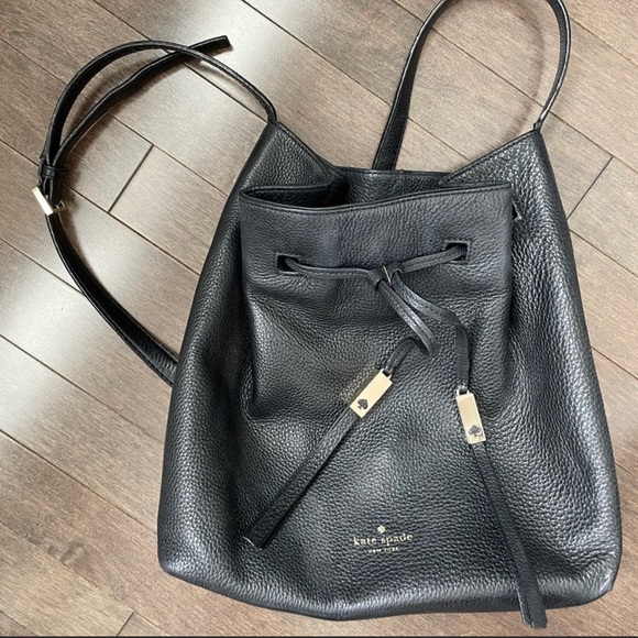 Kate Spade crossbody bucket bag ♠️ - Picture 2 of 7